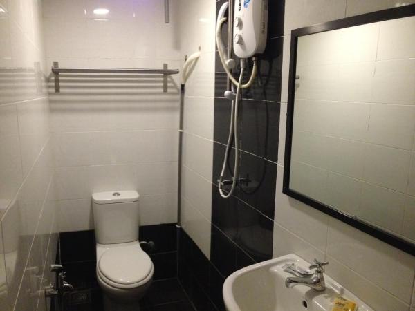 Pengkalan Dua : photo 3 de la chambre suite familiale