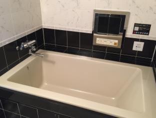 Hotel Salle de bain (Adult Only) : photo 7 de la chambre room #156016103