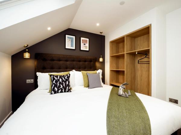 Wilde Aparthotels Edinburgh Grassmarket : photo 2 de la chambre appartement 1 chambre lits jumeaux - vue sur château