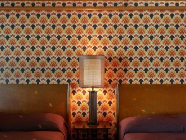 The Dive Motel and Swim Club : photo 1 de la chambre chambre double avec lit queen-size