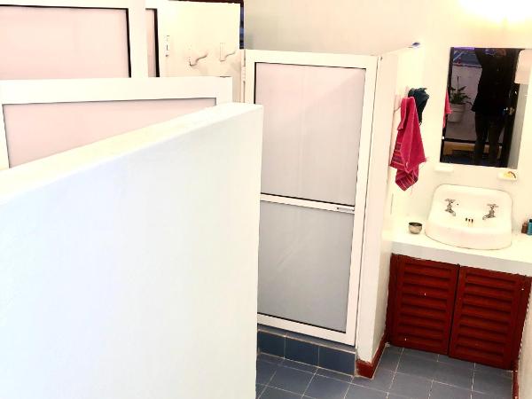 Casa Eufemia Hostel type : photo 2 de la chambre chambre quadruple Économique avec salle de bains commune