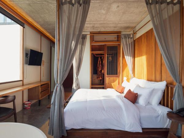 Hotel Gahn - SHA Plus : photo 5 de la chambre chambre double deluxe avec baignoire