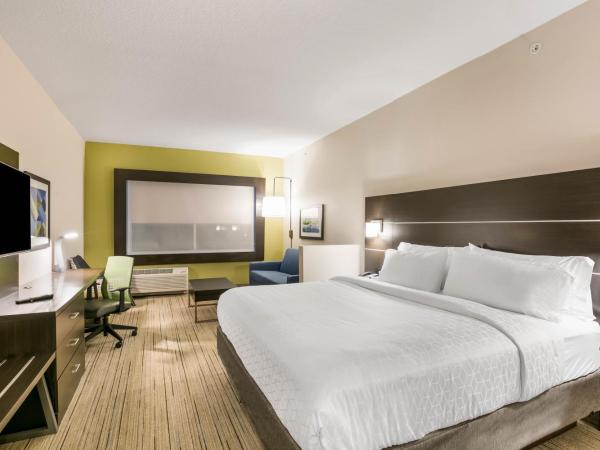 Holiday Inn Express & Suites Jacksonville - Town Center, an IHG Hotel : photo 3 de la chambre suite lit king-size – non-fumeurs