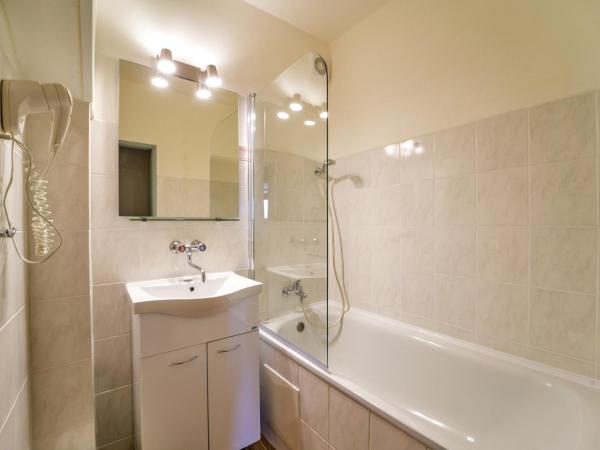 Charles Central : photo 3 de la chambre chambre simple