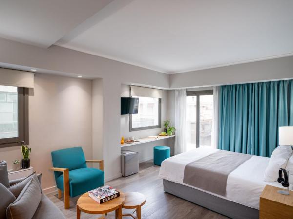 CHROMA FASHION ROOMS & APARTMENTS : photo 1 de la chambre suite junior avec balcon