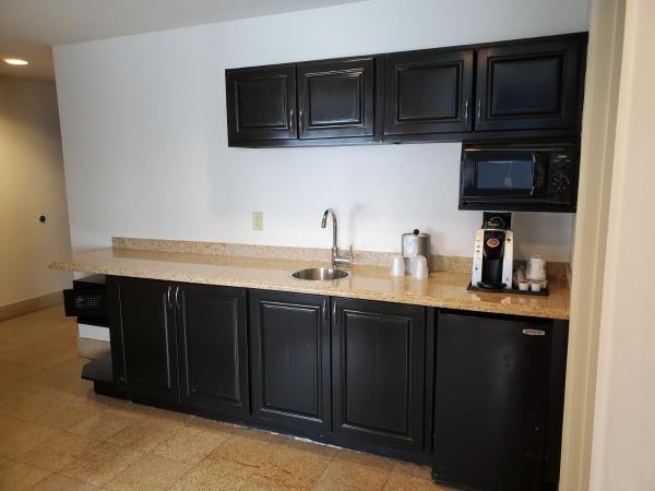 Holiday Inn Express-International Drive, an IHG Hotel : photo 2 de la chambre suite exécutive 2 chambres lit king-size - non-fumeurs