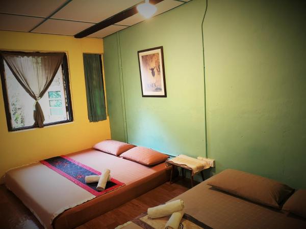 MoonTree47 : photo 3 de la chambre chambre familiale (4 adultes)