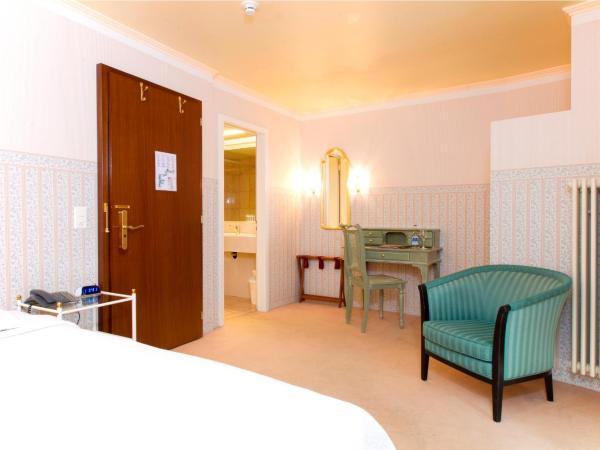 Hotel Silberhorn - Residences & Spa Wengen : photo 1 de la chambre chambre classique avec balcon - vue sur la jungfrau