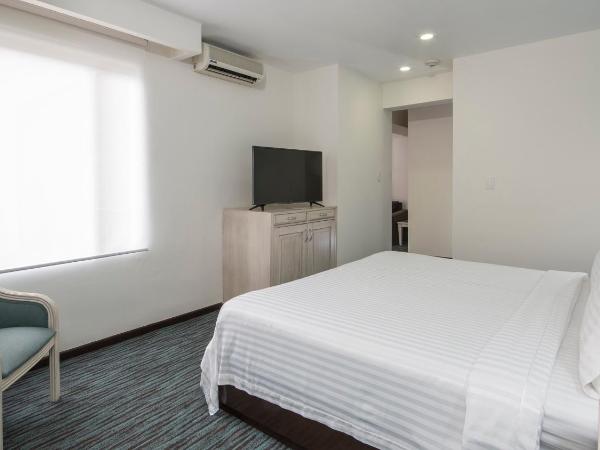 Holiday Inn & Suites Mexico Zona Reforma, an IHG Hotel : photo 4 de la chambre suite lit king-size