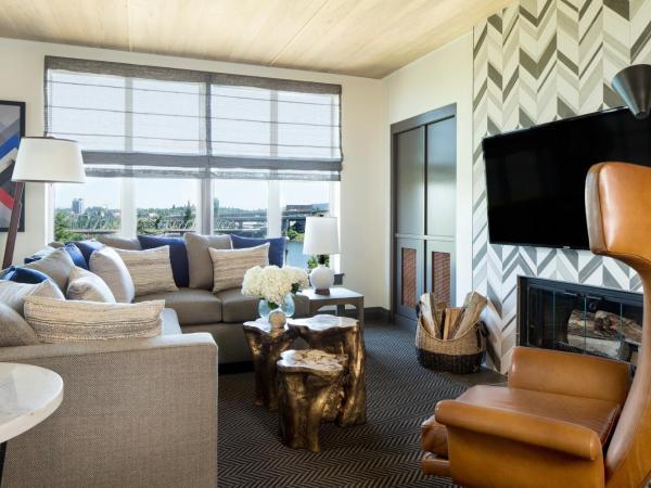 Kimpton Riverplace Hotel, an IHG Hotel : photo 6 de la chambre mount hood king suite