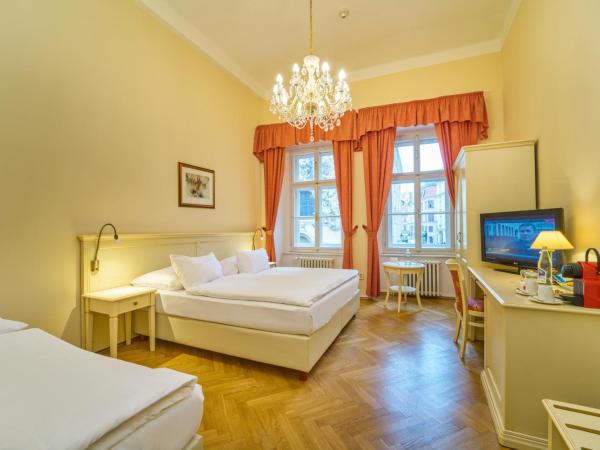 Josephine Old Town Square Hotel - Czech Leading Hotels : photo 6 de la chambre chambre triple
