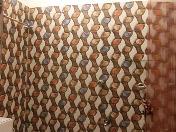 Kochill - Relax & Stay - : photo 3 de la chambre chambre lits jumeaux avec salle de bains commune