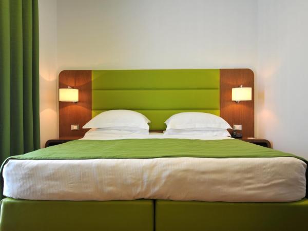 Hotel Plaza : photo 6 de la chambre chambre double