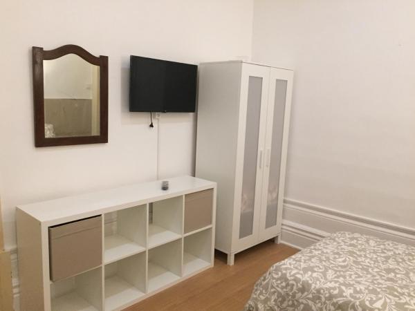 Lira Guest House B&B : photo 5 de la chambre chambre quadruple