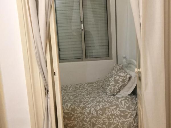 Lira Guest House B&B : photo 4 de la chambre chambre quadruple