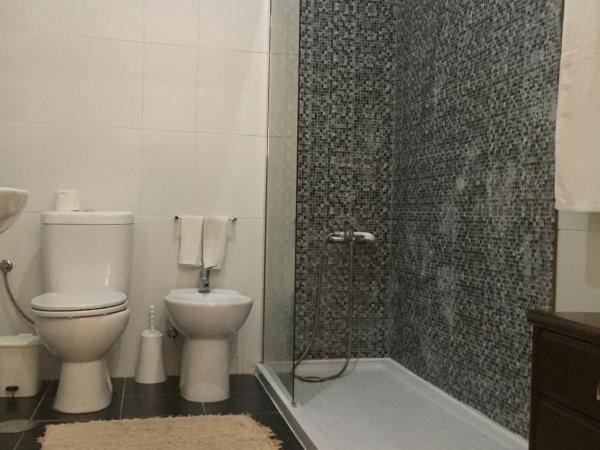 Lira Guest House B&B : photo 6 de la chambre chambre quadruple