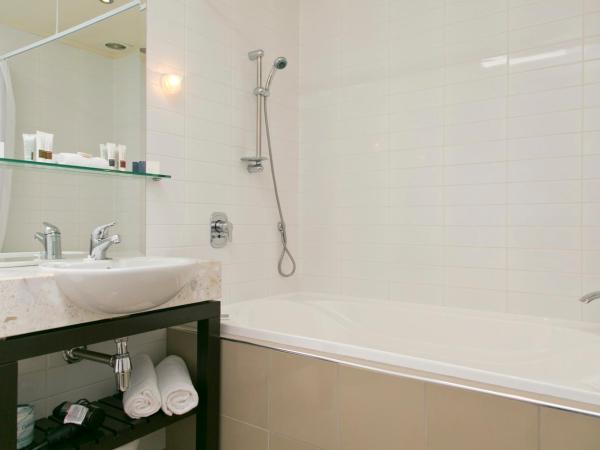 The Reef Resort : photo 8 de la chambre studio - vue sur piscine 
