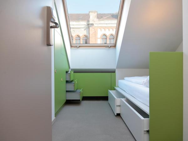 Maverick Urban Lodge : photo 2 de la chambre chambre simple standard