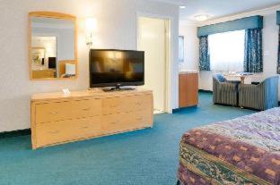 Nob Hill Motor Inn -Newly Updated Rooms! : photo 1 de la chambre room #5585116