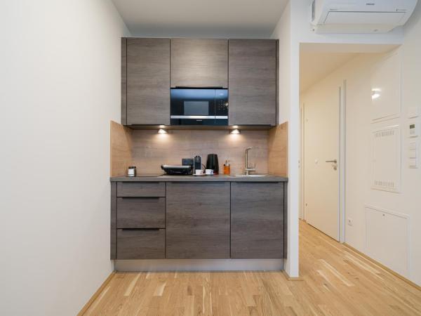 MyApartments Vienna : photo 4 de la chambre appartement 1 chambre avec balcon