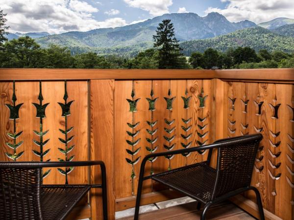 Royal Hill Residence : photo 6 de la chambre studio avec vue sur la montagne