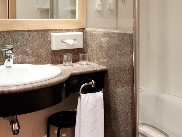 Suites Plaza Hotel & Wellness : photo 4 de la chambre chambre deluxe