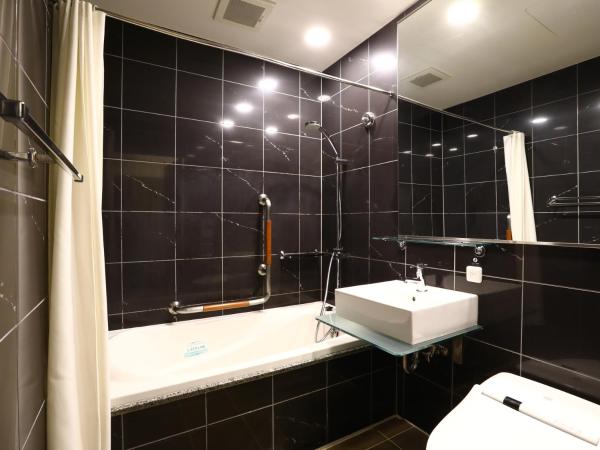 APA Hotel Kodemmacho Ekimae : photo 3 de la chambre chambre lits jumeaux deluxe