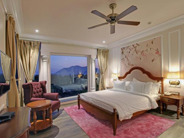 Jhadol Vijay Vilas Near Lake Pichola : photo 10 de la chambre suite deluxe