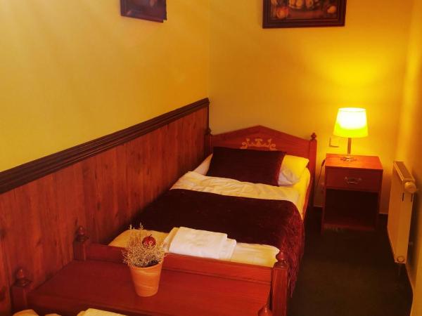 River Star Hotel : photo 3 de la chambre chambre lits jumeaux