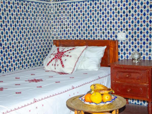 Riad Dar Senhaji : photo 9 de la chambre chambre double deluxe (2 adultes + 1 enfant)