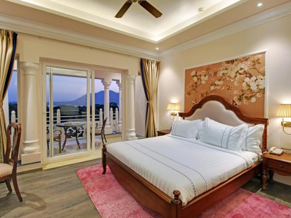Jhadol Vijay Vilas Near Lake Pichola : photo 6 de la chambre suite avec balcon