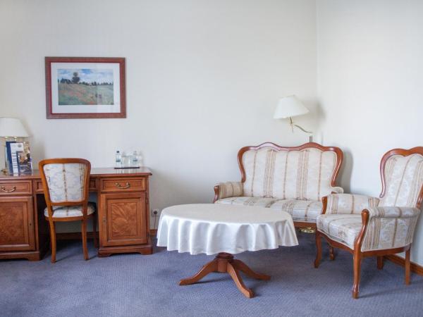 Hotel Szydłowski : photo 2 de la chambre chambre triple confort