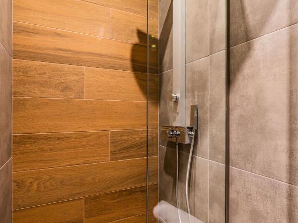 Athens Hub Hostel : photo 1 de la chambre lit dans dortoir mixte de 8 lits