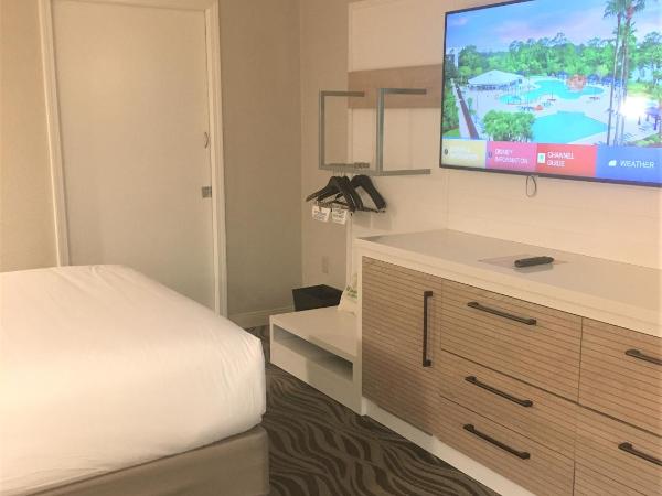 Wyndham Garden Lake Buena Vista Disney Springs® Resort Area : photo 4 de la chambre chambre lit queen-size accessible aux personnes à mobilité réduite - non-fumeurs
