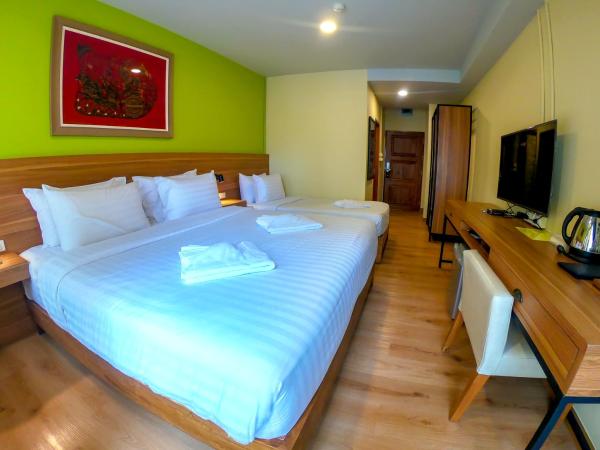 Siri Oriental Bangkok Hotel : photo 8 de la chambre chambre triple deluxe
