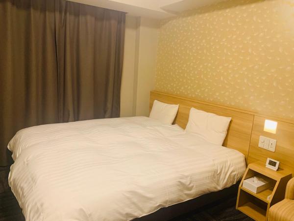 Dormy Inn Premium Namba ANNEX Natural Hot Spring : photo 1 de la chambre chambre lits jumeaux hollywood - non-fumeurs
