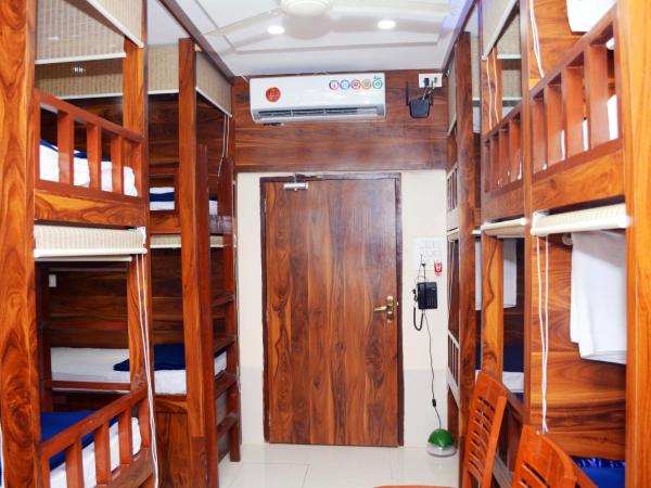 Hotel Nest N Rest - Mumbai : photo 1 de la chambre lit dans dortoir pour hommes