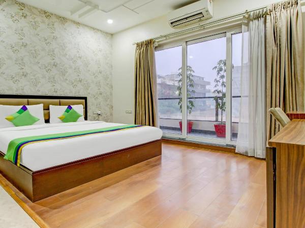 Treebo M2M Residency Sector 46 : photo 2 de la chambre chambre double deluxe