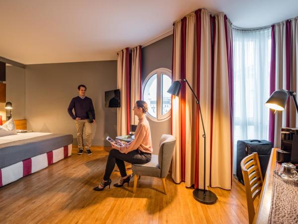 Mercure Hotel Berlin Zentrum Superior : photo 1 de la chambre chambre double privilège avec lit d'appoint 