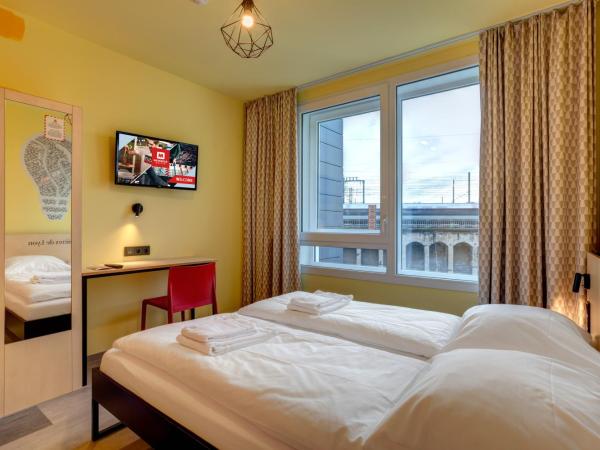 MEININGER Hotel Lyon Centre Berthelot : photo 2 de la chambre chambre lits jumeaux standard