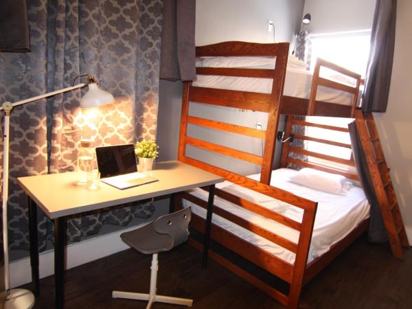 The Clarence Park : photo 3 de la chambre lit dans dortoir pour femmes de 8 lits