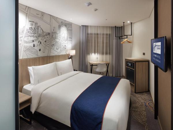 Holiday Inn Express Seoul Hongdae, an IHG Hotel : photo 7 de la chambre standard queen room with extra floor space