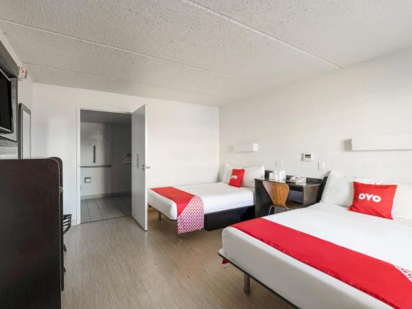 OYO Hotel Houston Katy Freeway : photo 8 de la chambre chambre avec 2 lits queen-size - accessible aux personnes à mobilité réduite