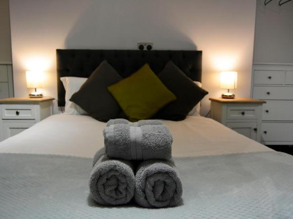 Queens Guesthouse Manchester : photo 8 de la chambre chambre double deluxe