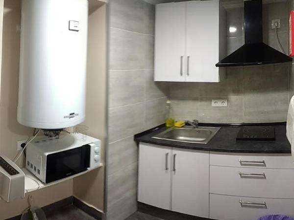 Suites & Apartments - DP Setubal : photo 5 de la chambre chambre double avec salle de bains privative