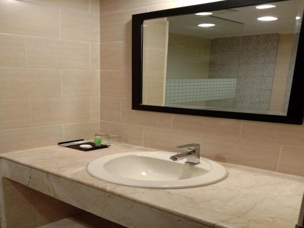 Hotel Zia Sanno Jakarta - Pluit : photo 8 de la chambre chambre double deluxe