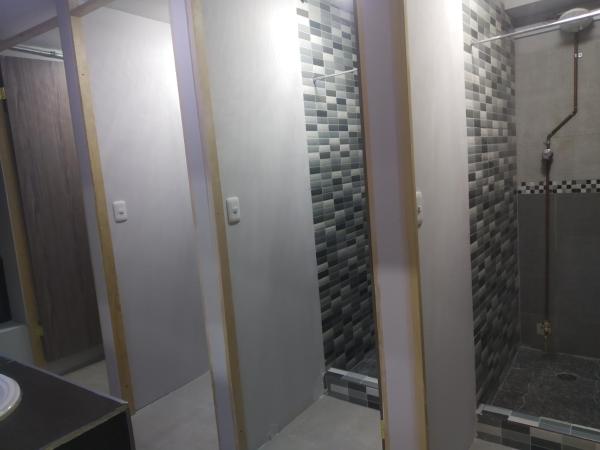 Alameda House : photo 6 de la chambre chambre simple standard avec salle de bains commune