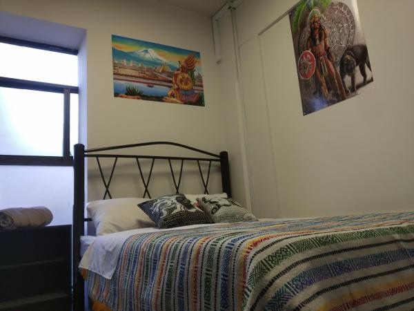 Alameda House : photo 9 de la chambre chambre simple standard avec salle de bains commune