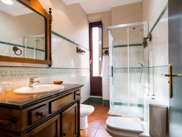 Hotel Plaza Nueva : photo 8 de la chambre chambre double ou lits jumeaux