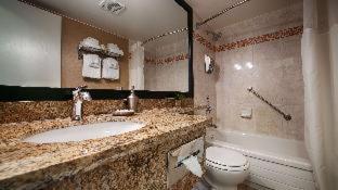 Best Western PLUS Inner Harbour Hotel : photo 2 de la chambre room #23770551